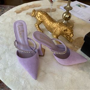 Lavender mule pumps